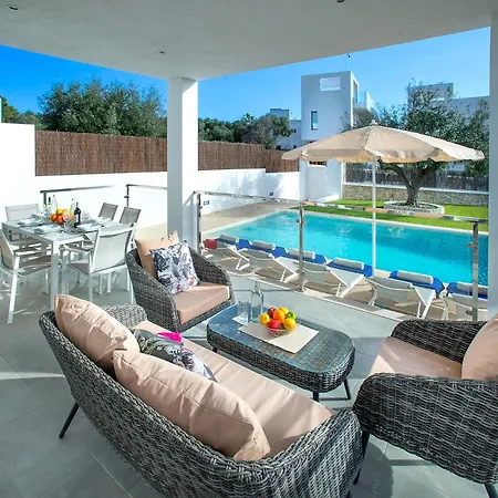 Villa Marinella Blanca By Vintage Travel